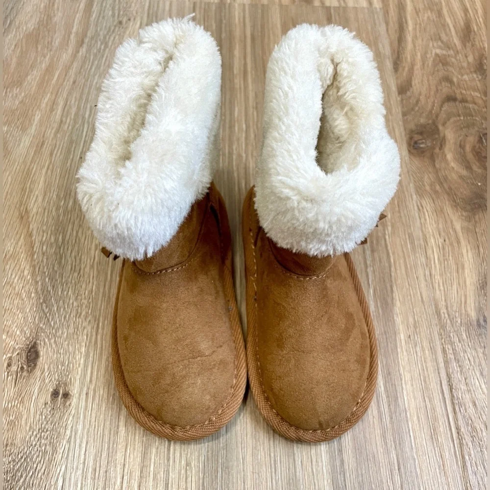 Okie Dokie Lil Asbury Faux Suede Winter Boots Girls Size 6 NWOT